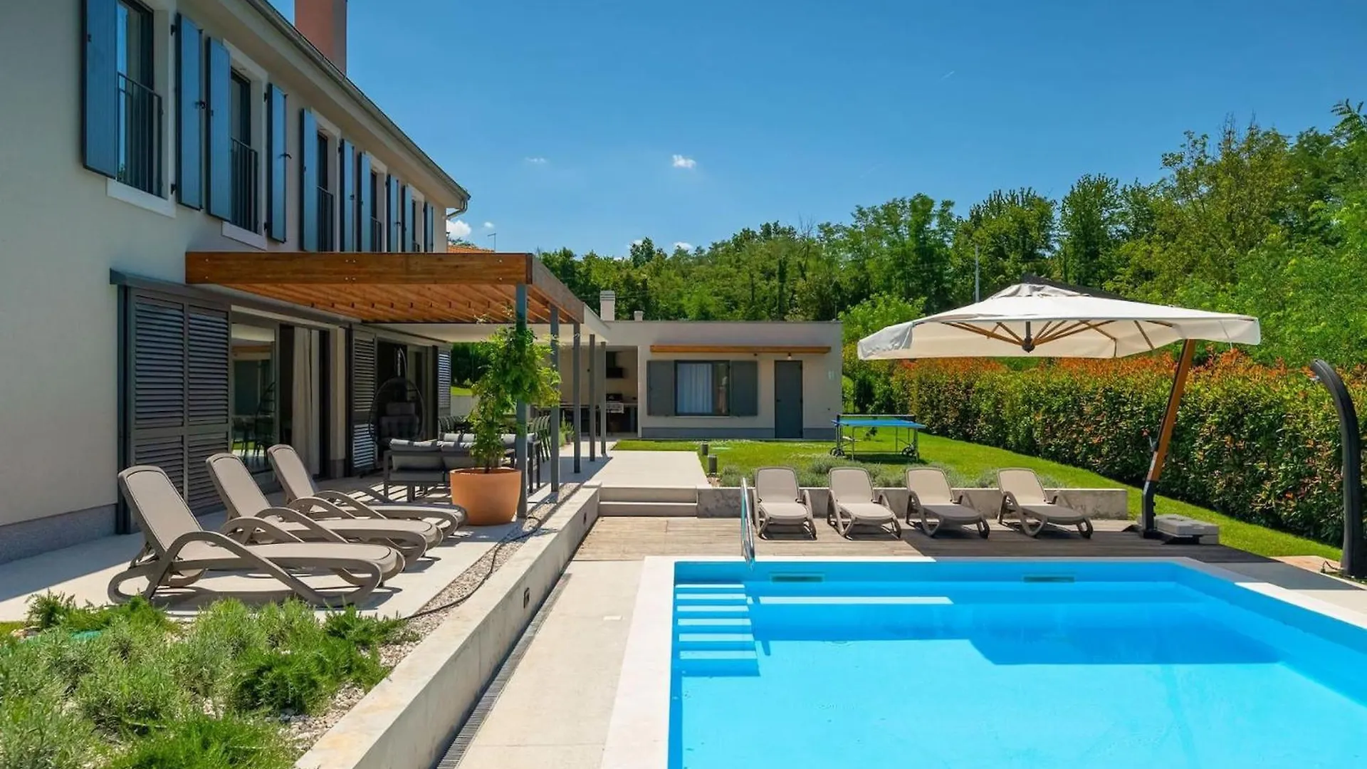 Modern Villa Fritula With Pool In Vizinada Lasci