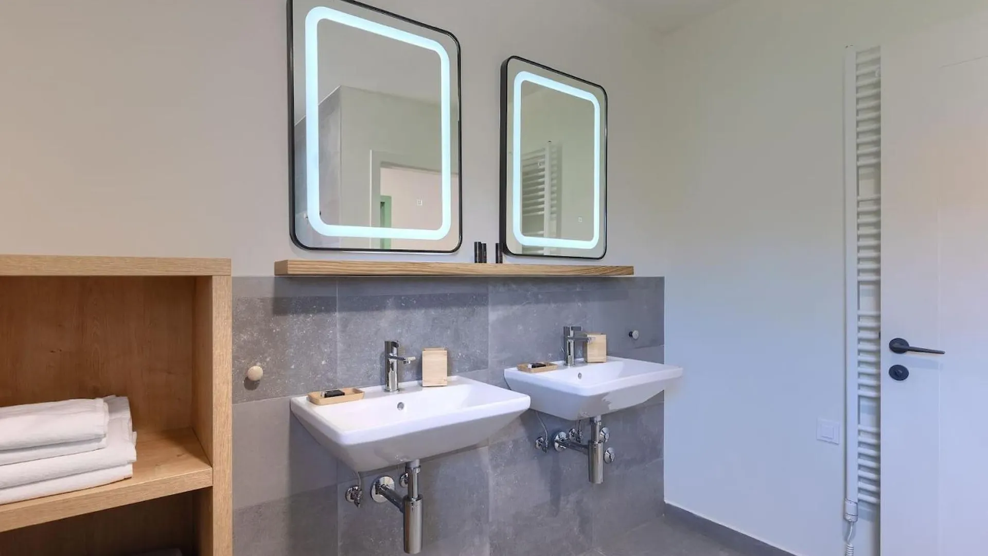 Modern Villa Fritula With Pool In Vizinada Lasci