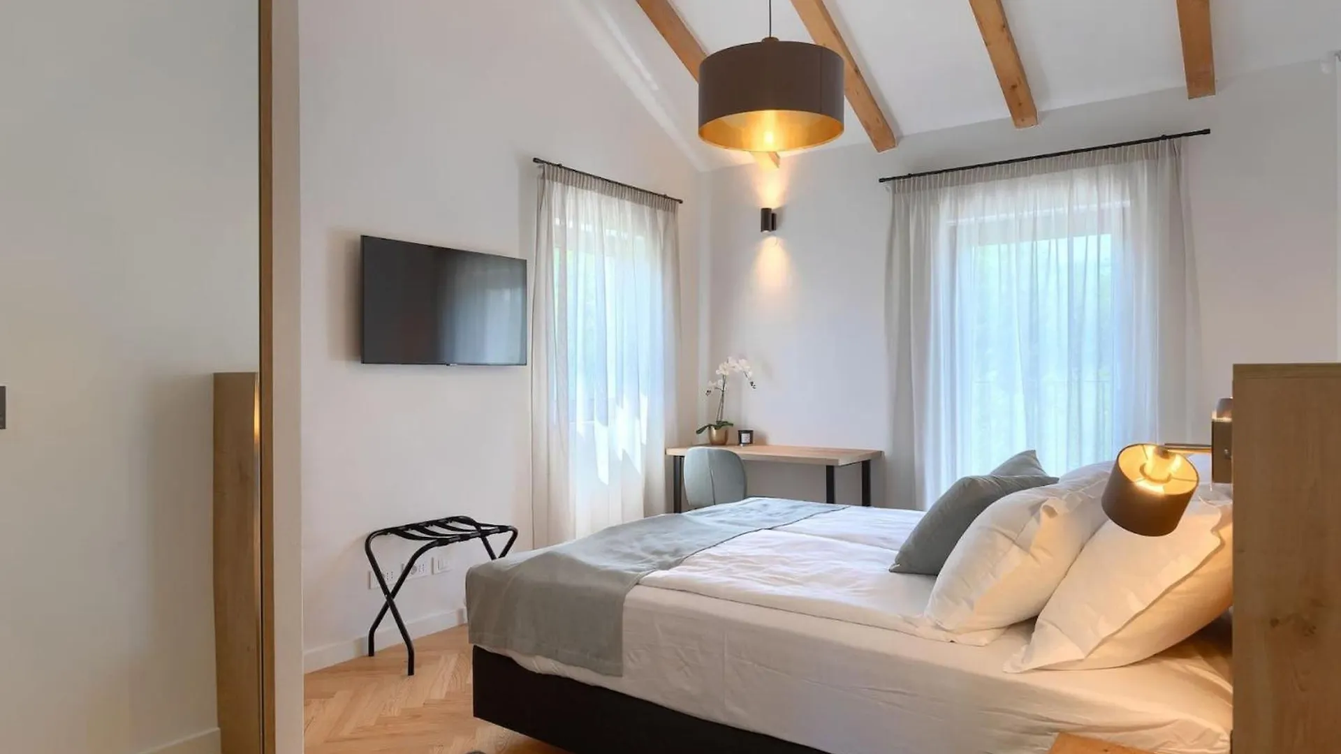 Modern Villa Fritula With Pool In Vizinada Lasci 크로아티아