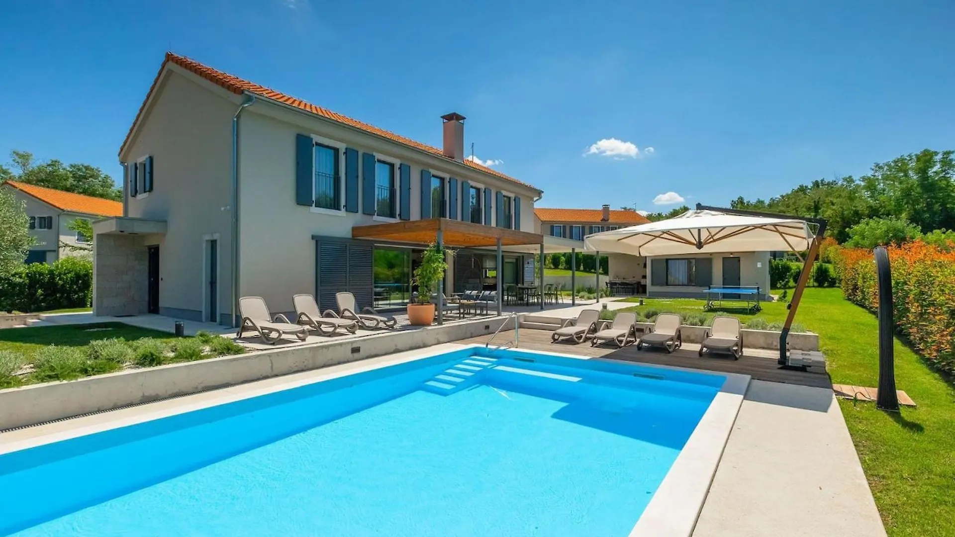 Modern Villa Fritula With Pool In Vizinada Lasci